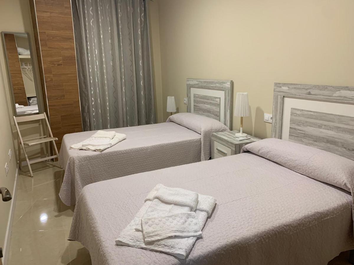 Apartamentos La Union Arroyo de la Luz Dış mekan fotoğraf